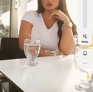 Meet your Posher, Sanaa